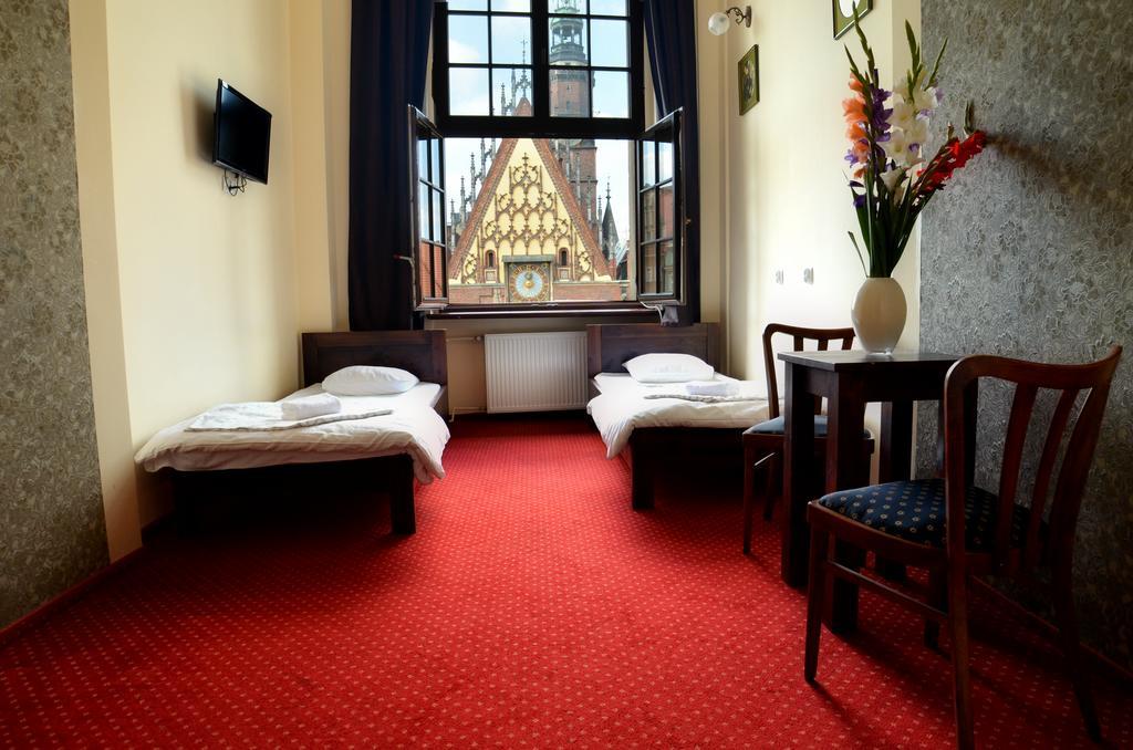 The One Hostel Wrocław Rom bilde