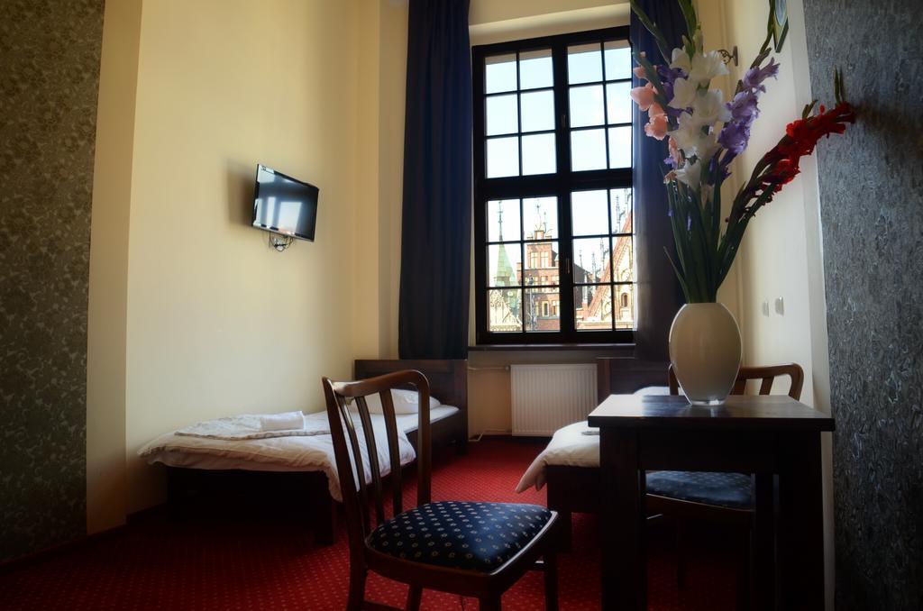 The One Hostel Wrocław Rom bilde